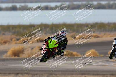 media/Dec-18-2022-SoCal Trackdays (Sun) [[8099a50955]]/Turn 14 (940am)/